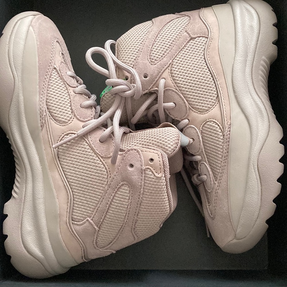 Yeezy cinder boot